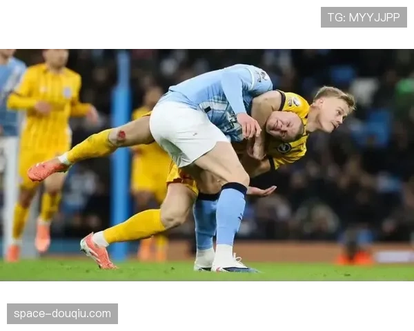 英超裁判管理高层将就判罚尺度不一致问题与俱乐部进行沟通